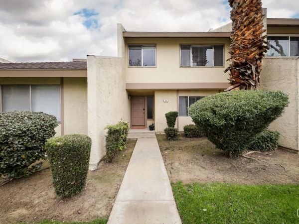 930 Olive Drive, Unit 33, Bakersfield, CA 93308