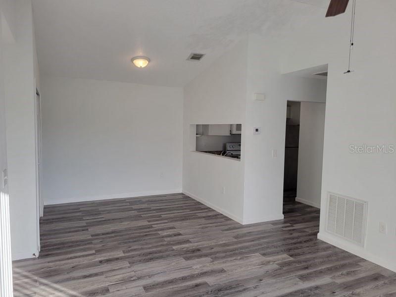 5214 Via Hacienda Circle, Unit A308, Orlando, FL 32839 Photo