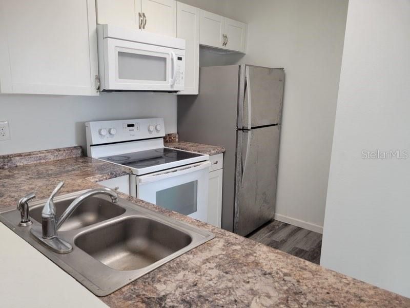 5214 Via Hacienda Circle, Unit A308, Orlando, FL 32839 Photo
