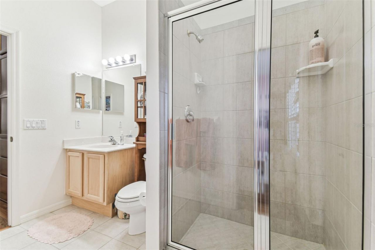 17906 Loretta Lane, Lutz, FL 33548 Photo