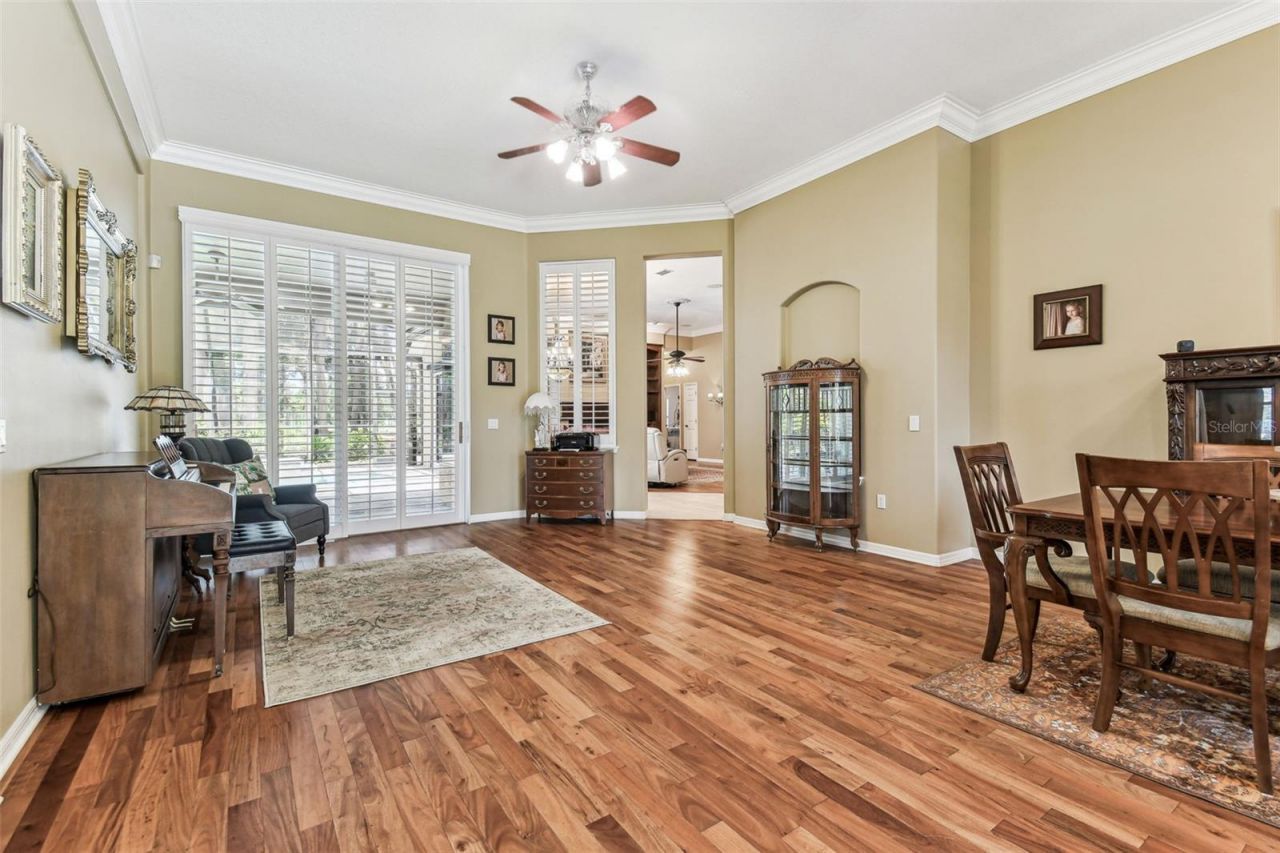 17906 Loretta Lane, Lutz, FL 33548 Photo