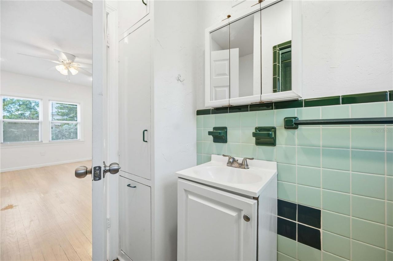 1919 12th Avenue W, Bradenton, FL 34205 Photo