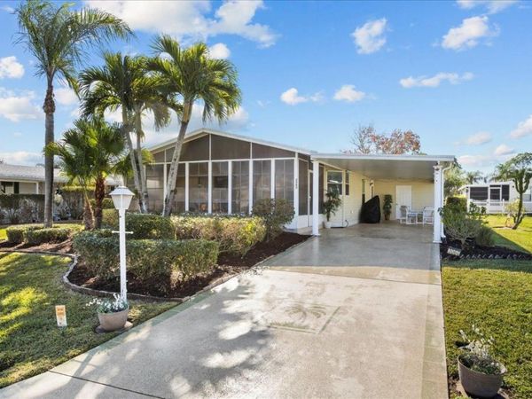 3060 Five Iron Drive, Port Saint Lucie, FL 34952