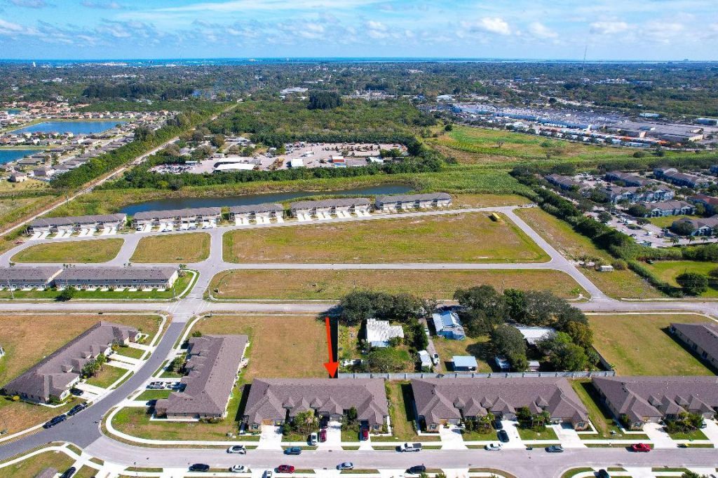 1718 Party Place, Fort Pierce, FL 34947 Photo