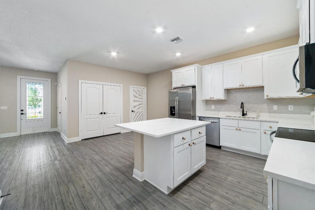 1718 Party Place, Fort Pierce, FL 34947 Photo