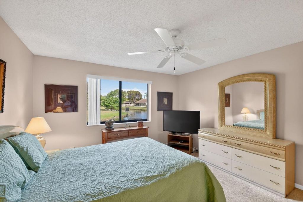 23 Via De Casas Sur, Unit 105, Boynton Beach, FL 33426 Photo