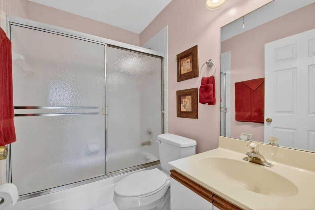 23 Via De Casas Sur, Unit 105, Boynton Beach, FL 33426 Photo