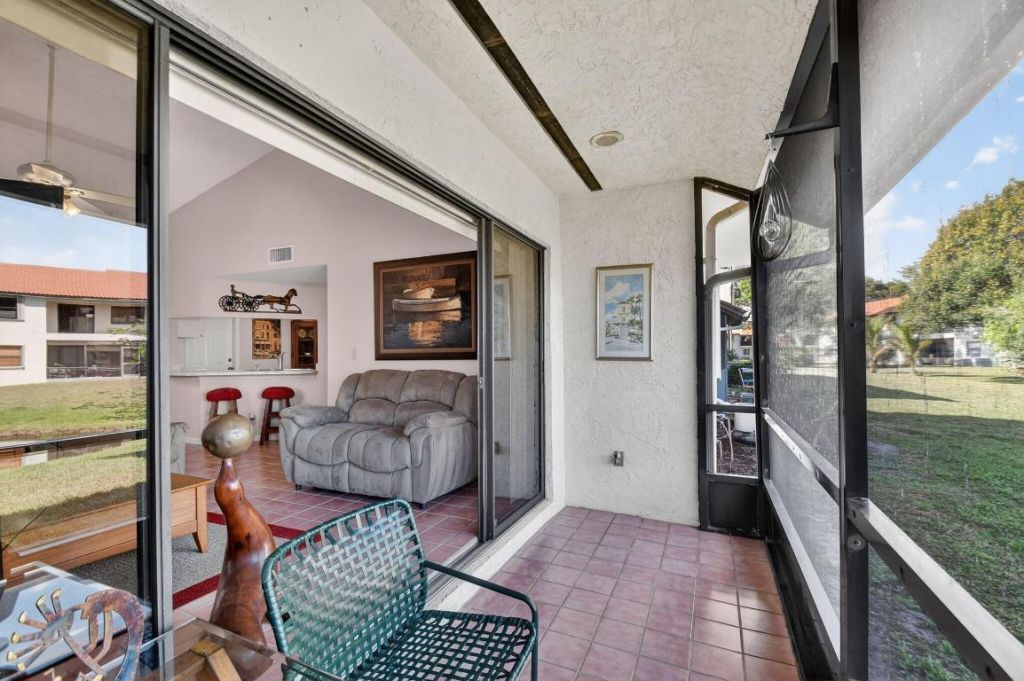 23 Via De Casas Sur, Unit 105, Boynton Beach, FL 33426 Photo