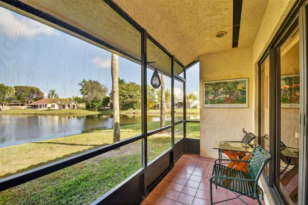 23 Via De Casas Sur, Unit 105, Boynton Beach, FL 33426 Photo