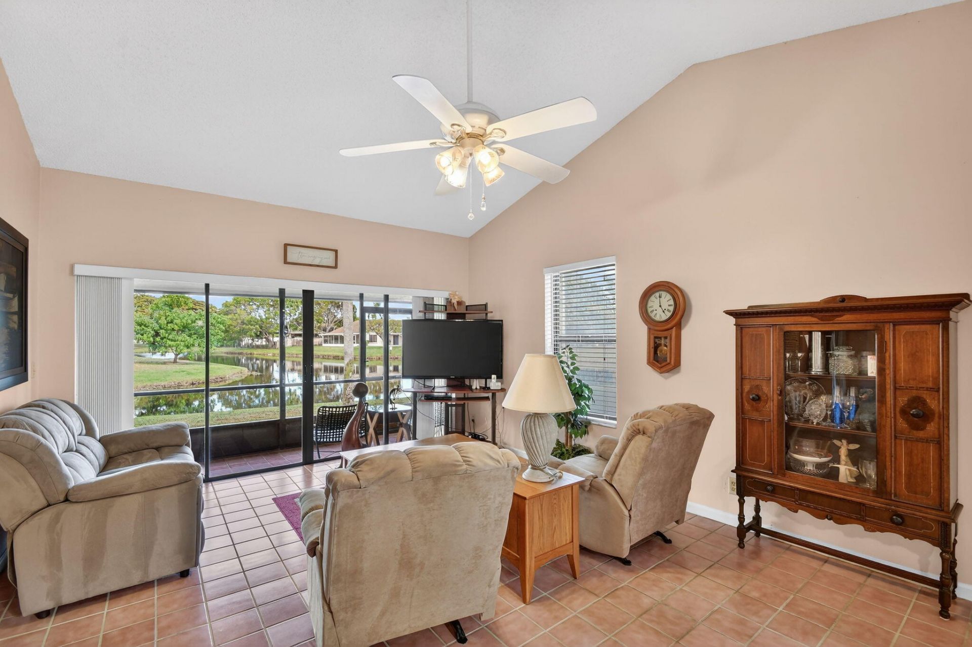 23 Via De Casas Sur, Unit 105, Boynton Beach, FL 33426 Photo