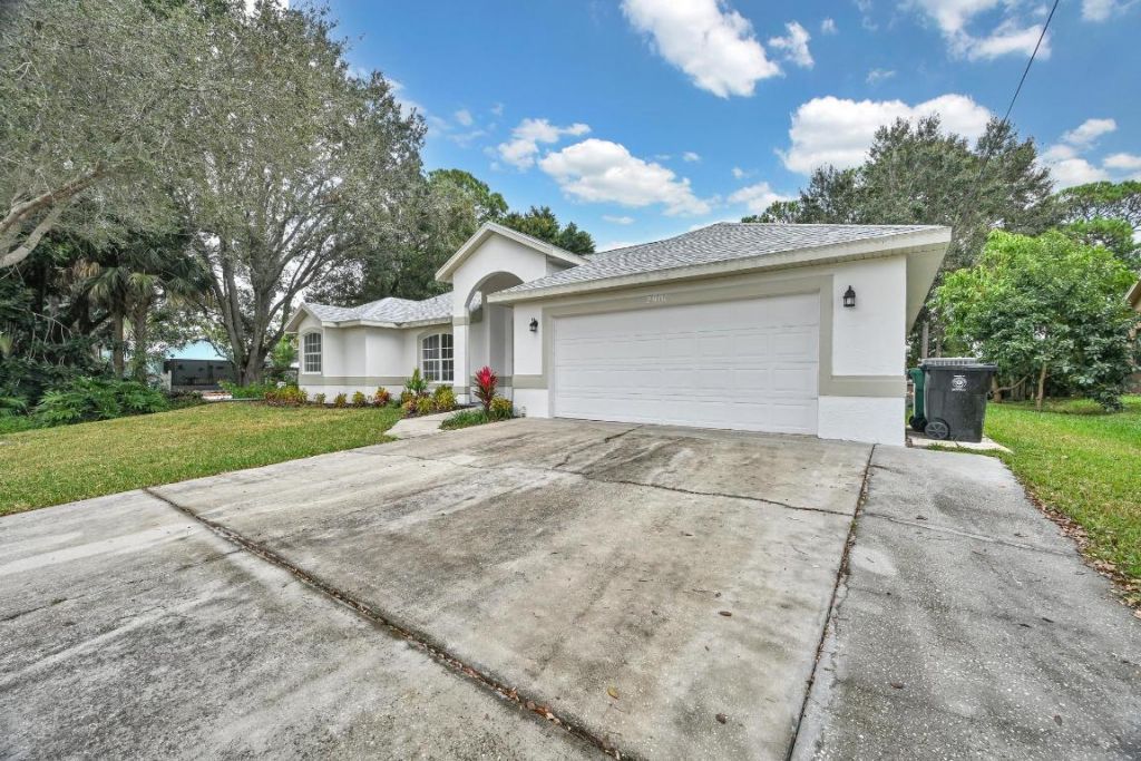 2901 SW Collings Drive, Port Saint Lucie, FL 34953 Photo