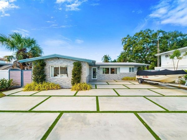 2419 Marathon Ln, Fort Lauderdale, FL 33312