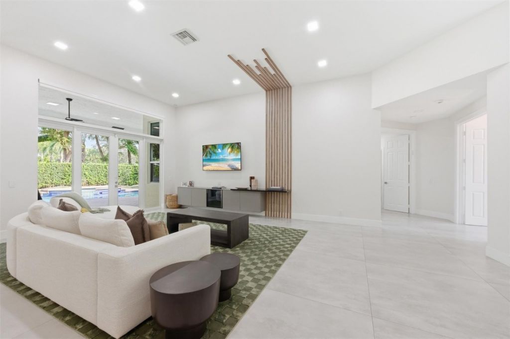 2517 Provence Cir, Weston, FL 33327 Photo