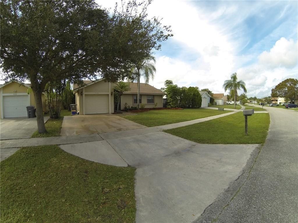 9138 Bedford Drive, Boca Raton, FL 33434 Photo