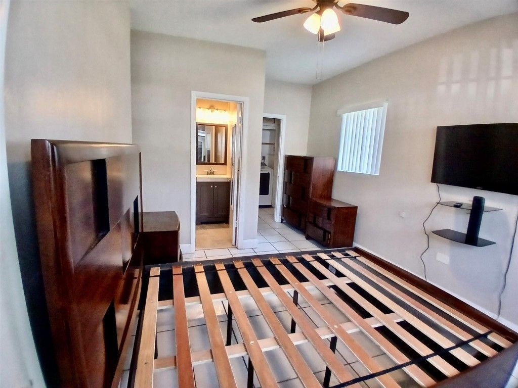 330 NW 205th Terrace, Miami Gardens, FL 33169 Photo