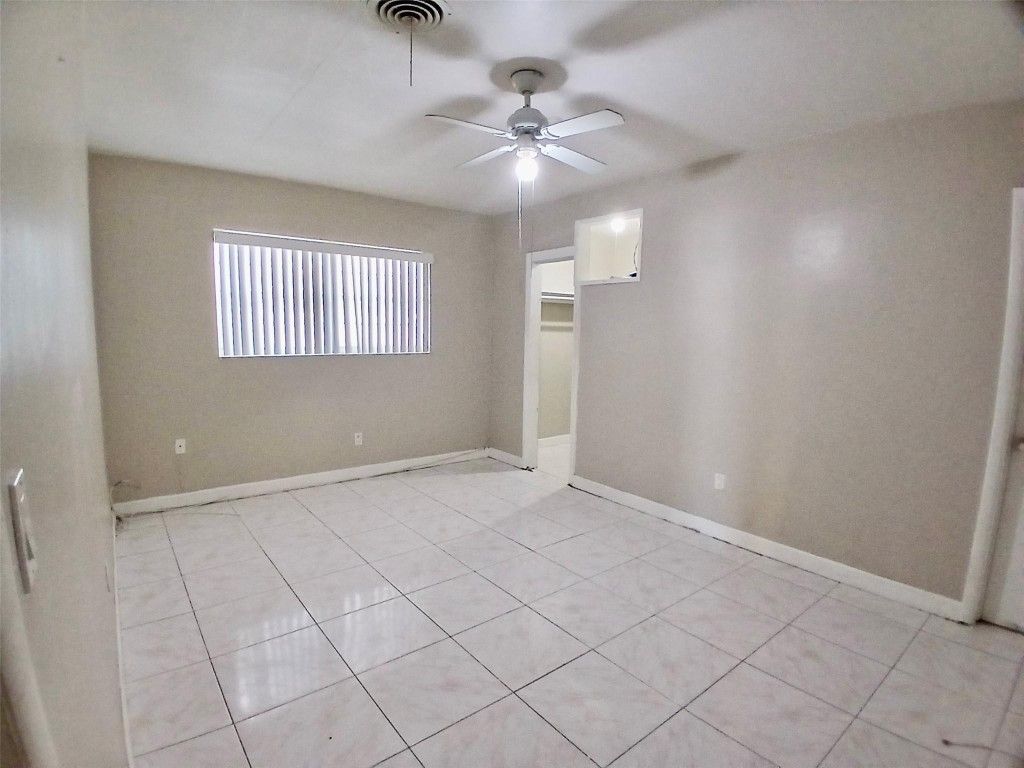 330 NW 205th Terrace, Miami Gardens, FL 33169 Photo