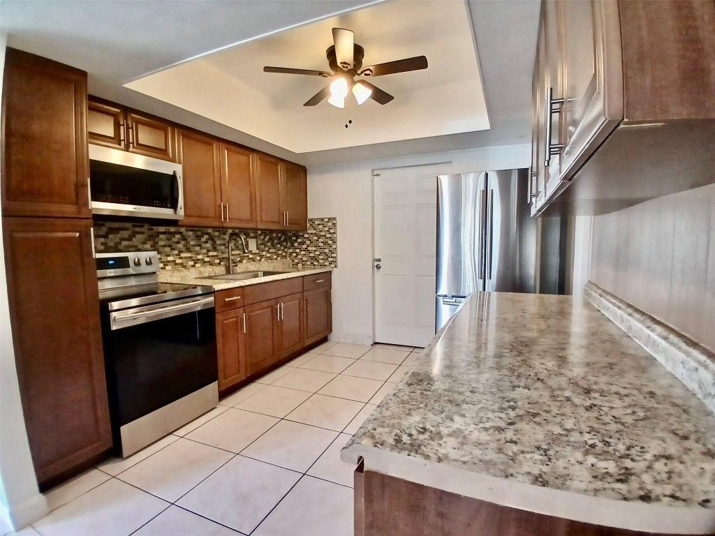 330 NW 205th Terrace, Miami Gardens, FL 33169 Photo