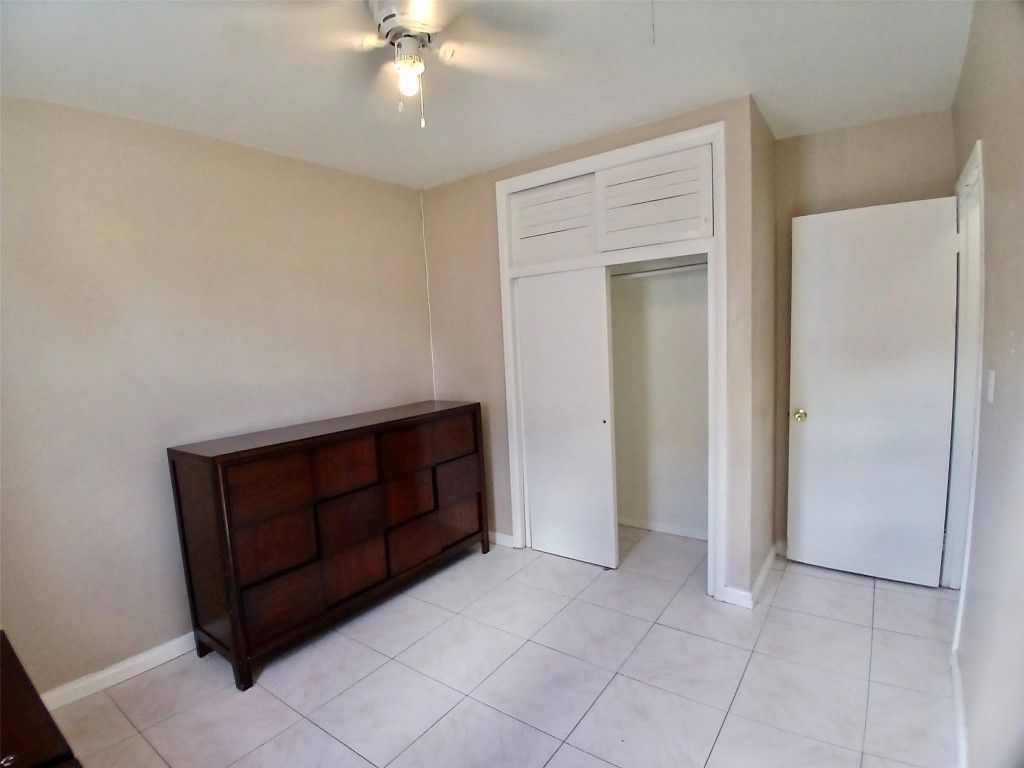 330 NW 205th Terrace, Miami Gardens, FL 33169 Photo