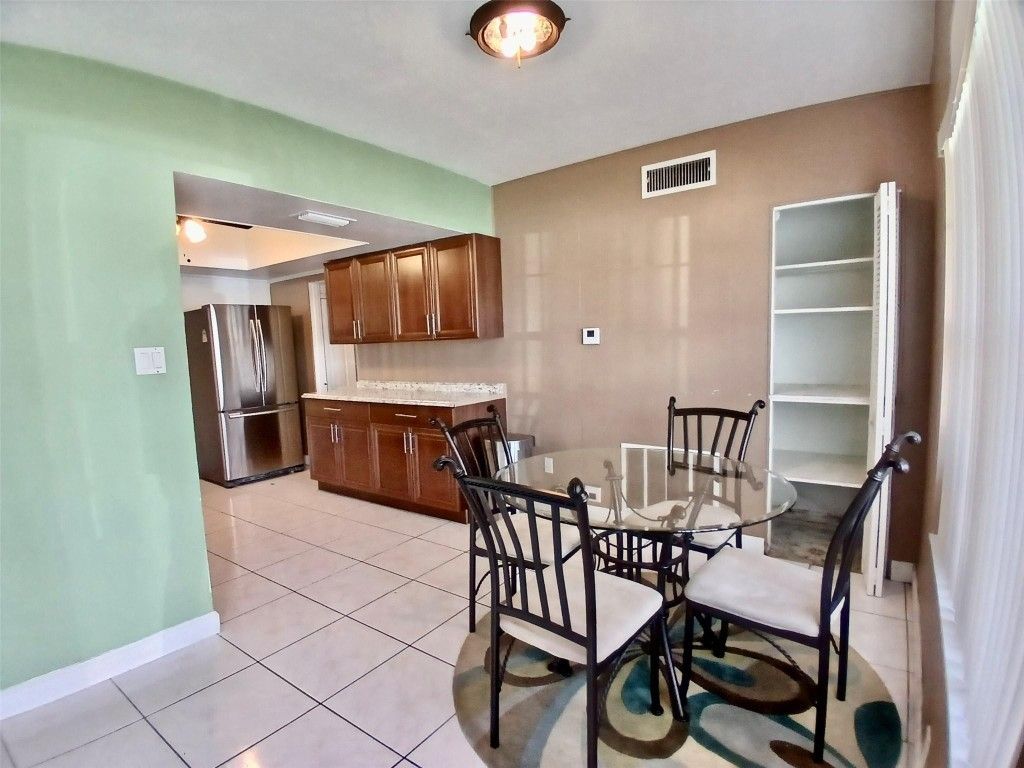 330 NW 205th Terrace, Miami Gardens, FL 33169 Photo