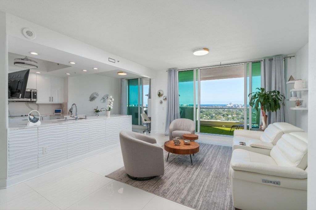 411 N New River Drive, Unit 2205, Fort Lauderdale, FL 33301 Photo