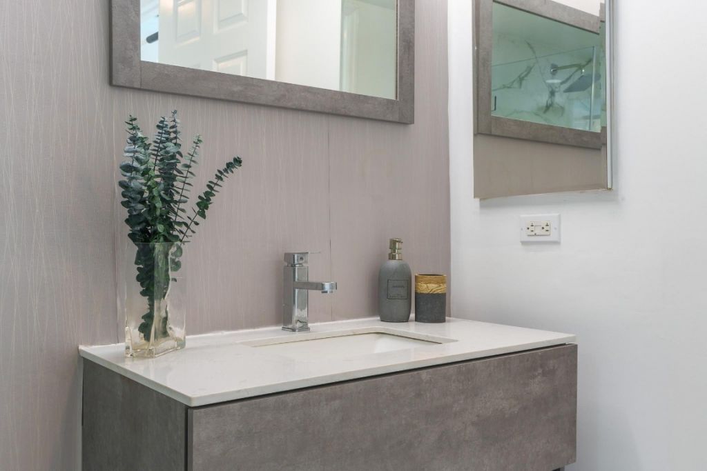 411 N New River Drive, Unit 2205, Fort Lauderdale, FL 33301 Photo