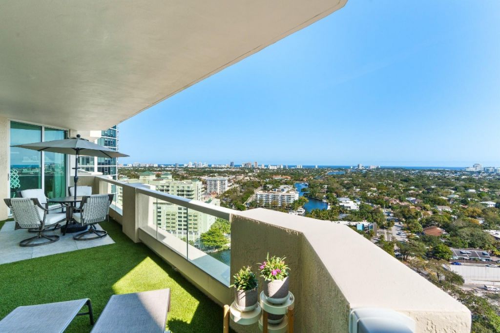 411 N New River Drive, Unit 2205, Fort Lauderdale, FL 33301 Photo