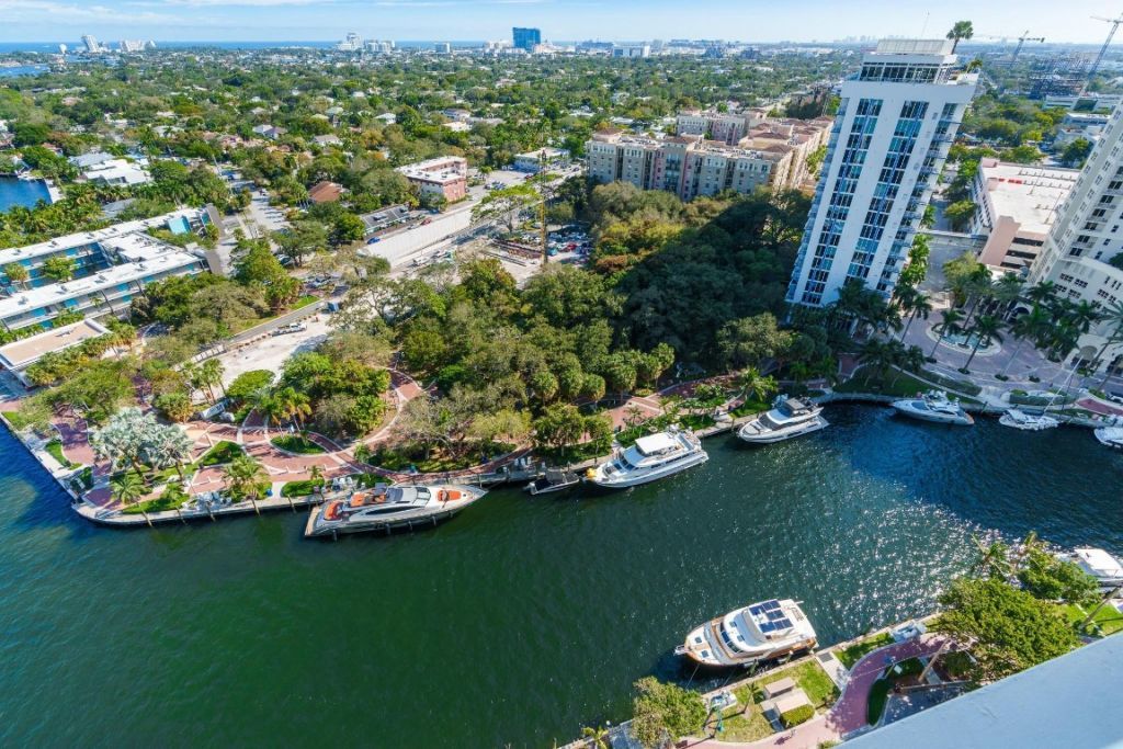 411 N New River Drive, Unit 2205, Fort Lauderdale, FL 33301 Photo