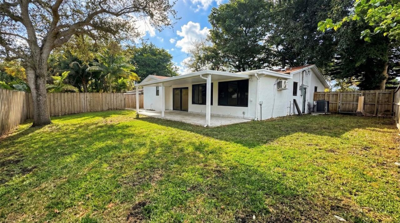 3193 Taft Street, Hollywood, FL 33021 Photo