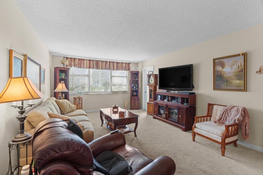 201 N Ocean Boulevard, Unit 804, Pompano Beach, FL 33062 Photo