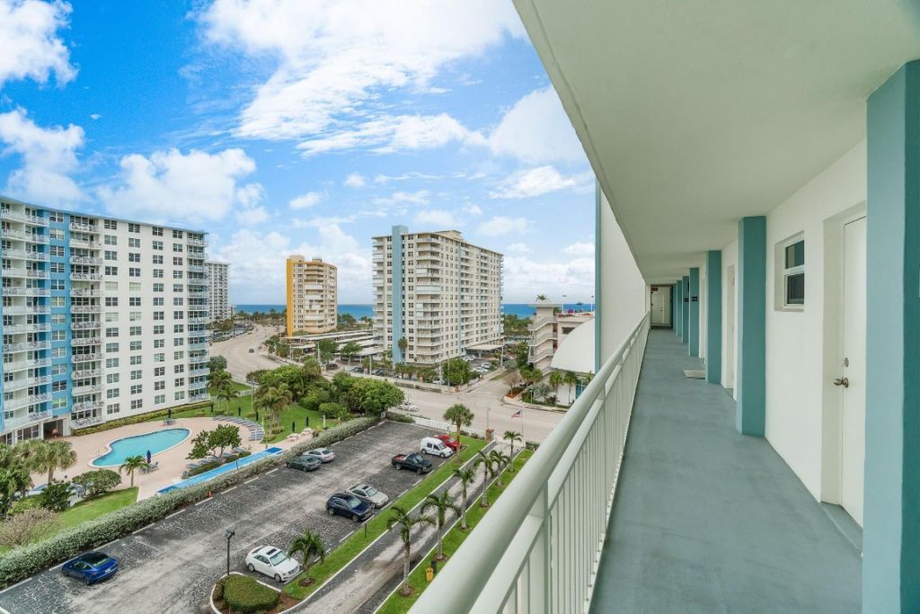 201 N Ocean Boulevard, Unit 804, Pompano Beach, FL 33062 Photo
