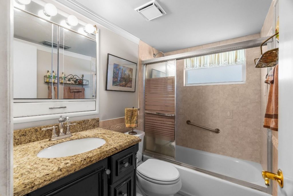 201 N Ocean Boulevard, Unit 804, Pompano Beach, FL 33062 Photo