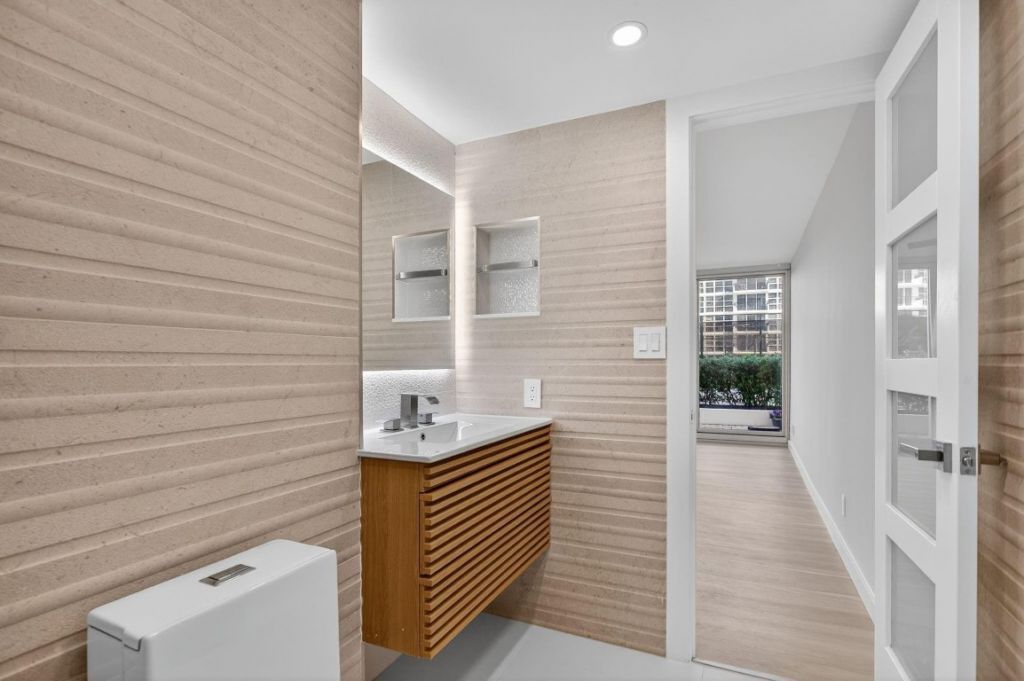 525 N Ocean Blvd, Unit 422, Pompano Beach, FL 33062 Photo