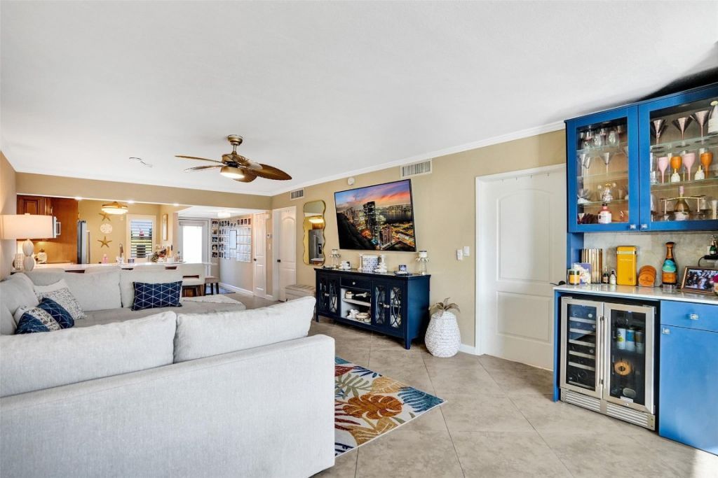 3180 NE 48th Court, Unit 404, Lighthouse Point, FL 33064 Photo