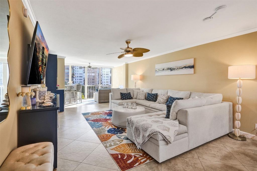 3180 NE 48th Court, Unit 404, Lighthouse Point, FL 33064 Photo