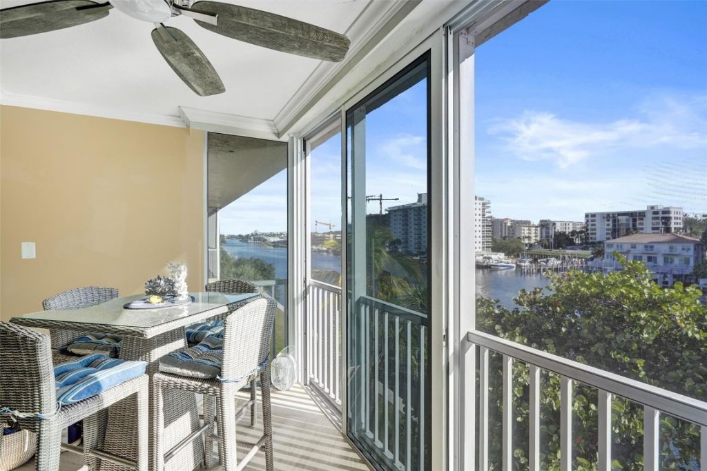 3180 NE 48th Court, Unit 404, Lighthouse Point, FL 33064 Photo