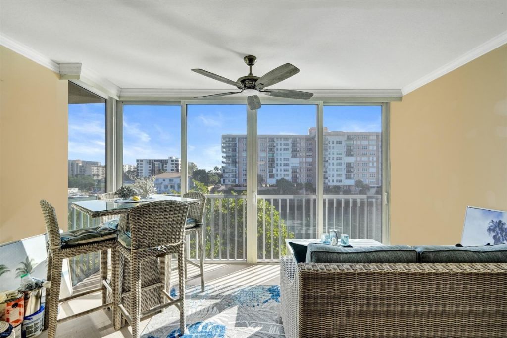 3180 NE 48th Court, Unit 404, Lighthouse Point, FL 33064 Photo