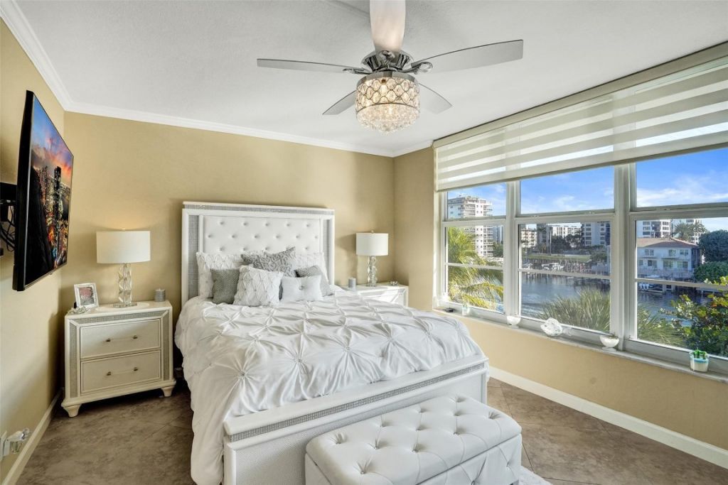 3180 NE 48th Court, Unit 404, Lighthouse Point, FL 33064 Photo