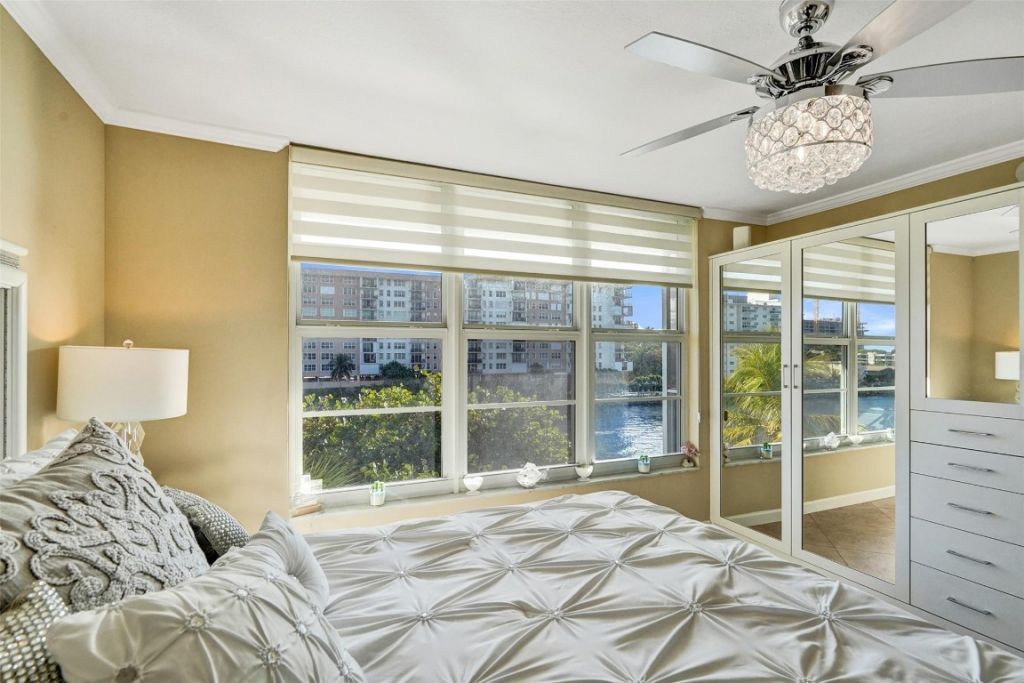 3180 NE 48th Court, Unit 404, Lighthouse Point, FL 33064 Photo