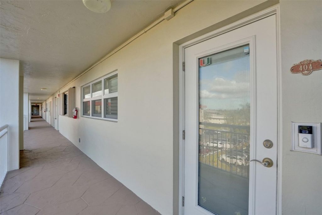3180 NE 48th Court, Unit 404, Lighthouse Point, FL 33064 Photo