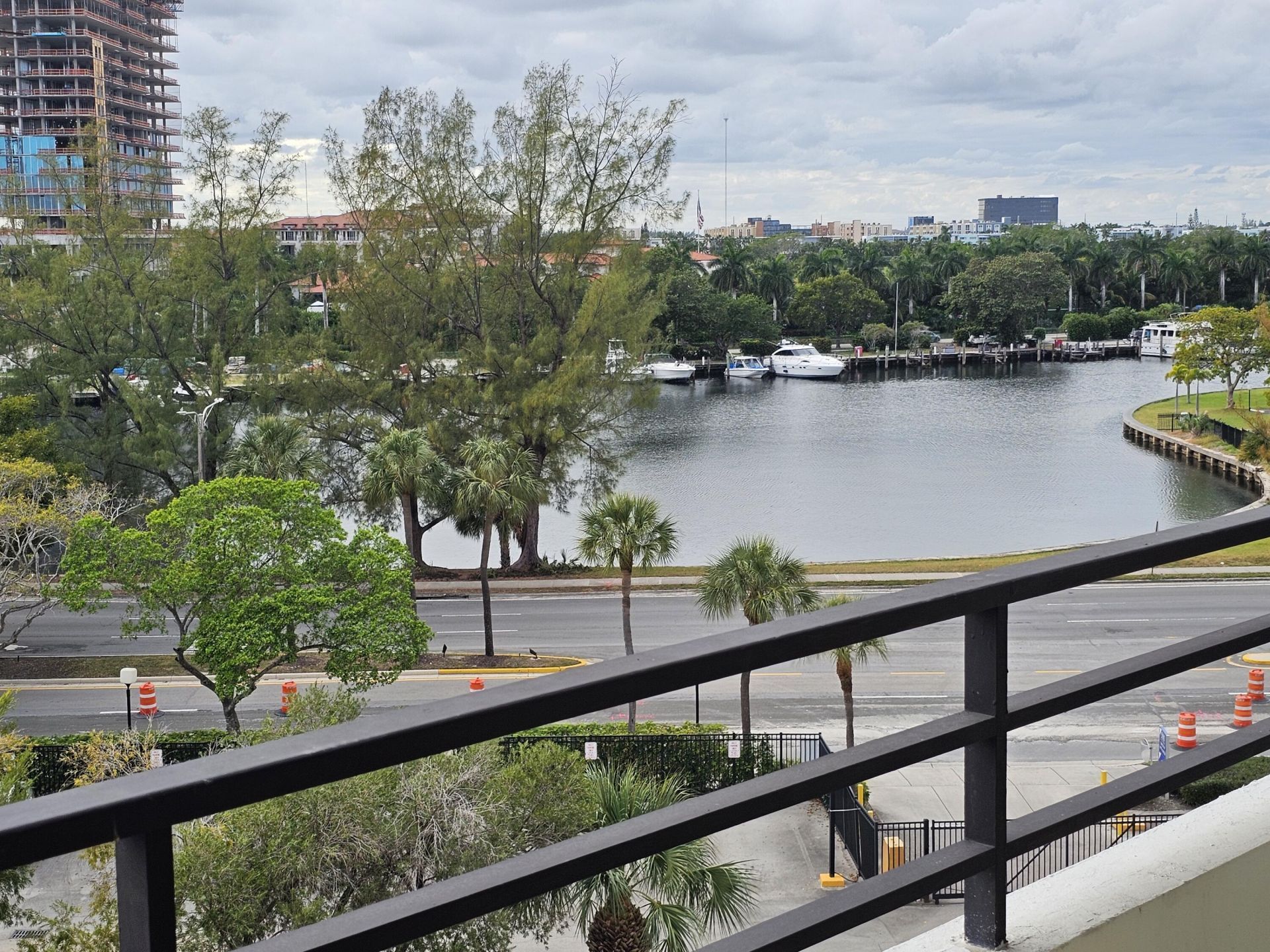500 Three Islands Boulevard, Unit 213, Hallandale Beach, FL 33009 Photo
