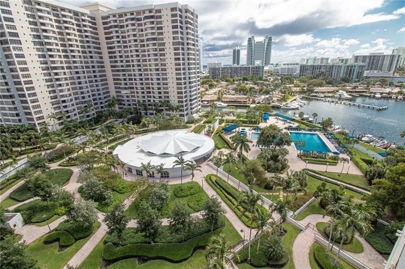 500 Three Islands Boulevard, Unit 213, Hallandale Beach, FL 33009 Photo