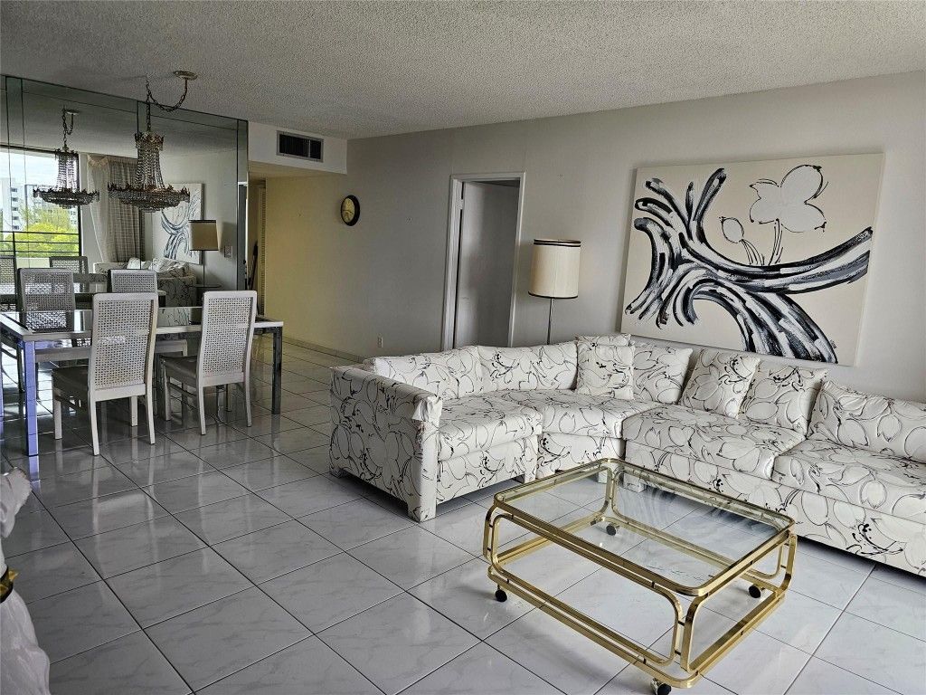 500 Three Islands Blvd, Unit 213, Hallandale Beach, FL 33009 Photo