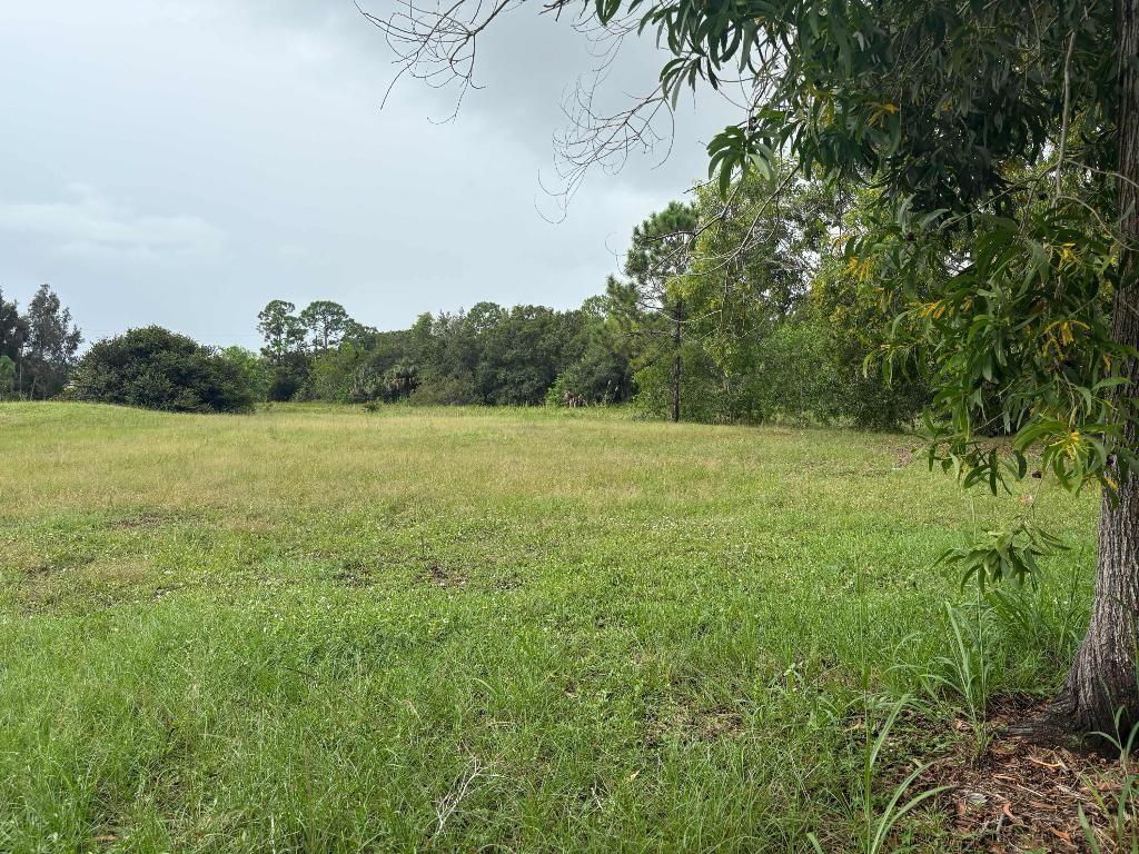 2520 SE Melaleuca Boulevard, Port Saint Lucie, FL 34952 Photo