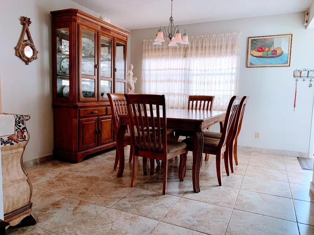 4140 NW 44th Avenue, Unit 405, Lauderdale Lakes, FL 33319 Photo