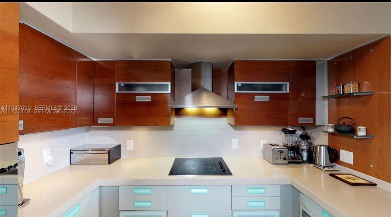 19877 E Country Club Dr , Unit 3608, Aventura, FL 33180 Photo