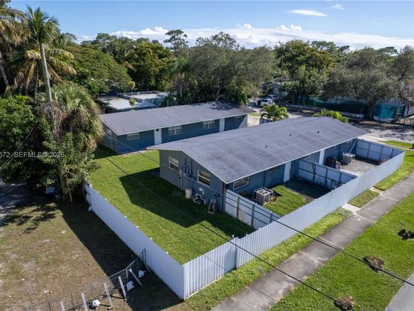 1721 - 1725 SW 11th Ct, Fort Lauderdale, FL 33312