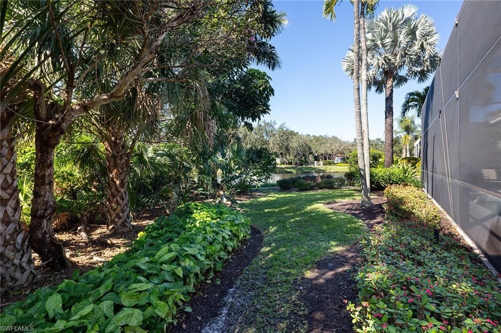 6975 Greentree Dr, Naples, FL 34108 Photo