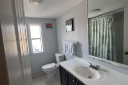 2427 Huntington Circle  photo 4