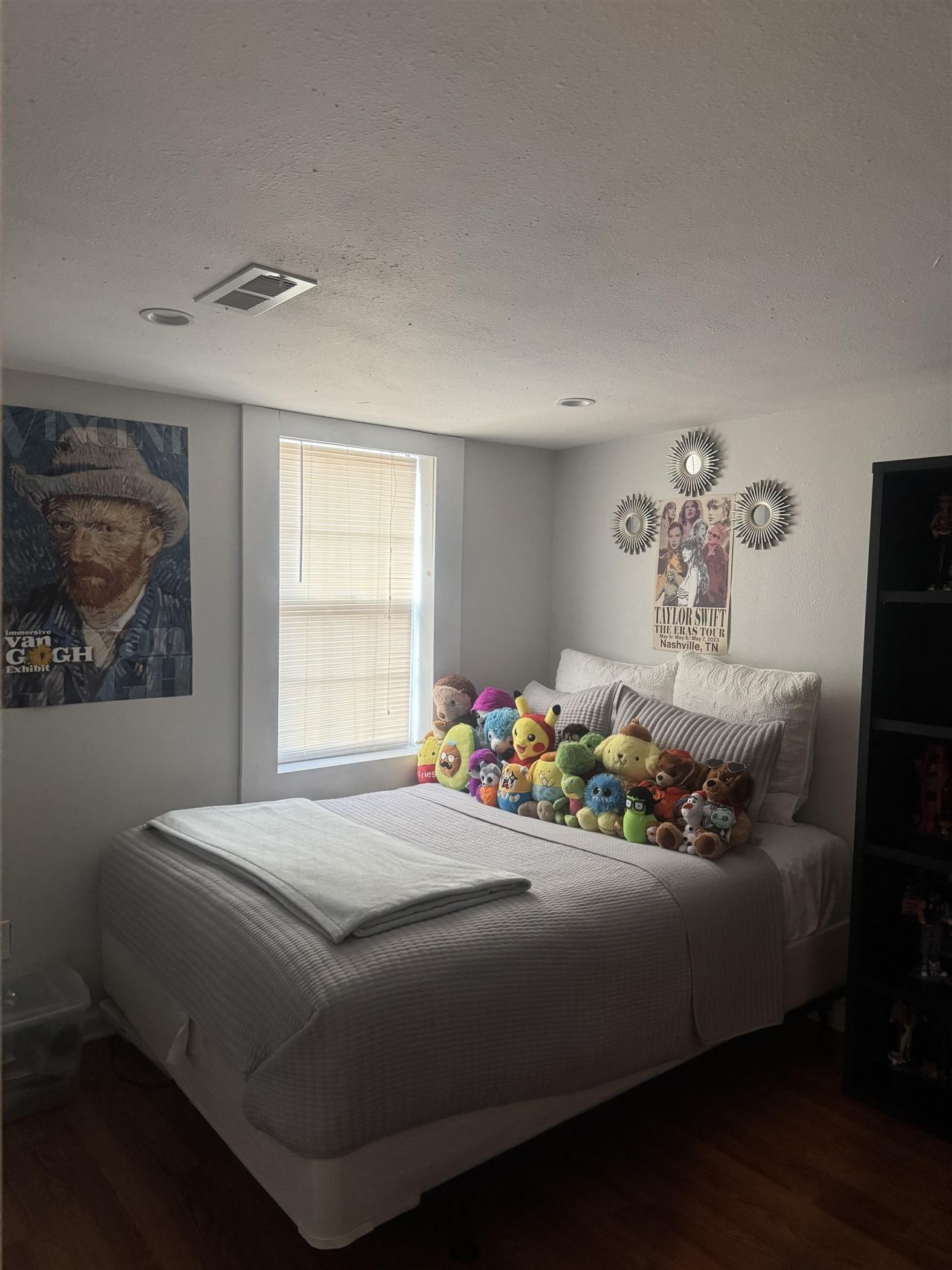 2427 Huntington Circle  Photo 9