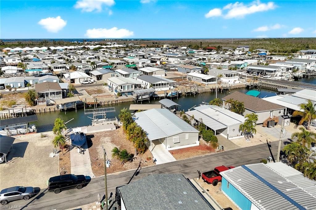 2971 Bounty Ln, Saint James City, FL 33956 Photo